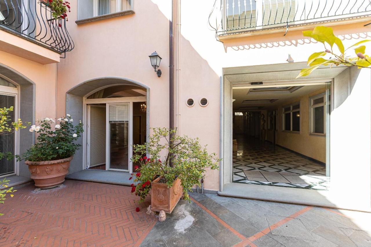 Palazzo Ghibellina By Rental In Florencia Exterior foto